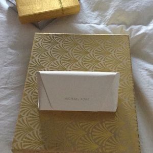 MICKAEL KORS sunglasses case